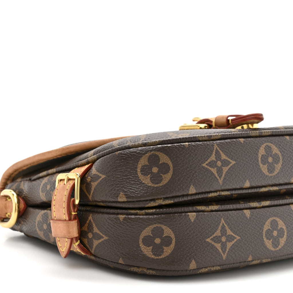 Monogram Saumur BB