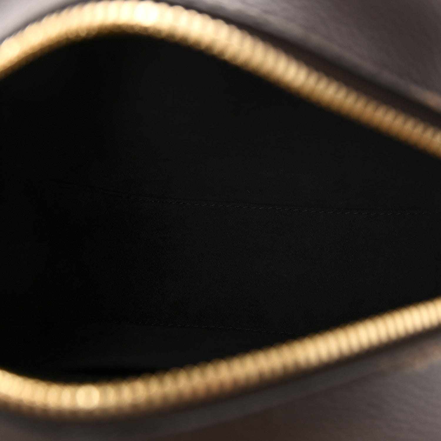Reverse Monogram Giant Boite Chapeau Souple