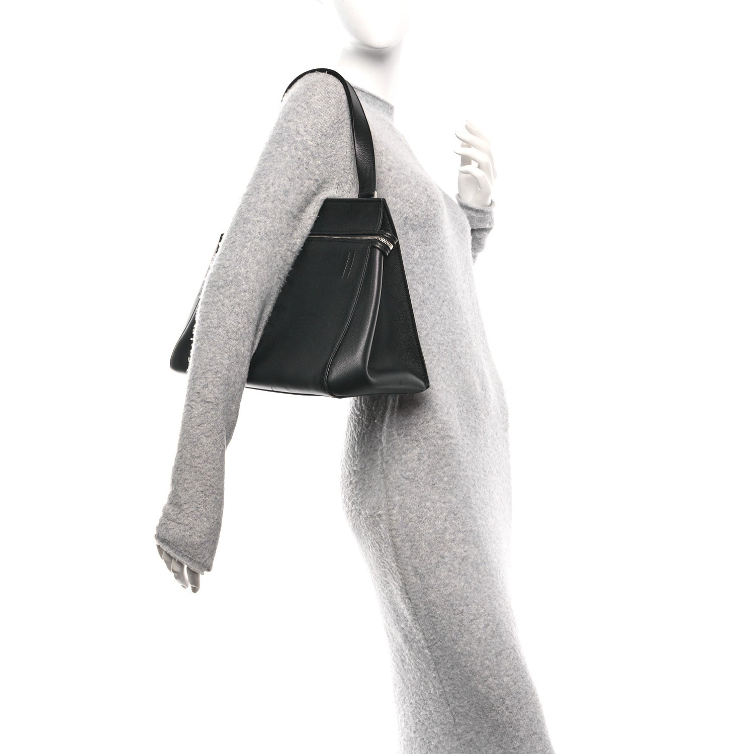 Grained Calfskin Edge Shoulder Bag Black