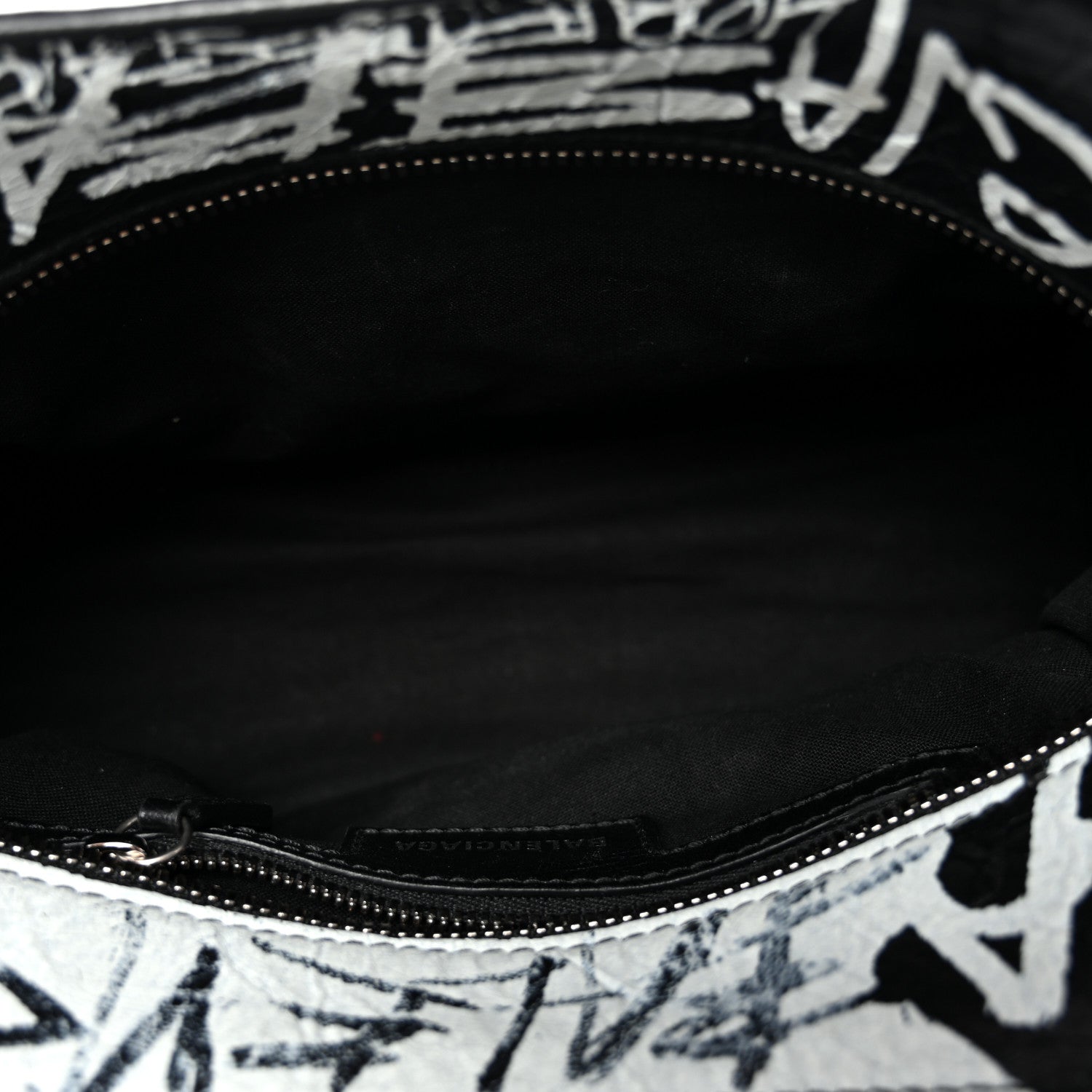 Agneau Arena Graffiti Neo Cagole Handbag XS Black White