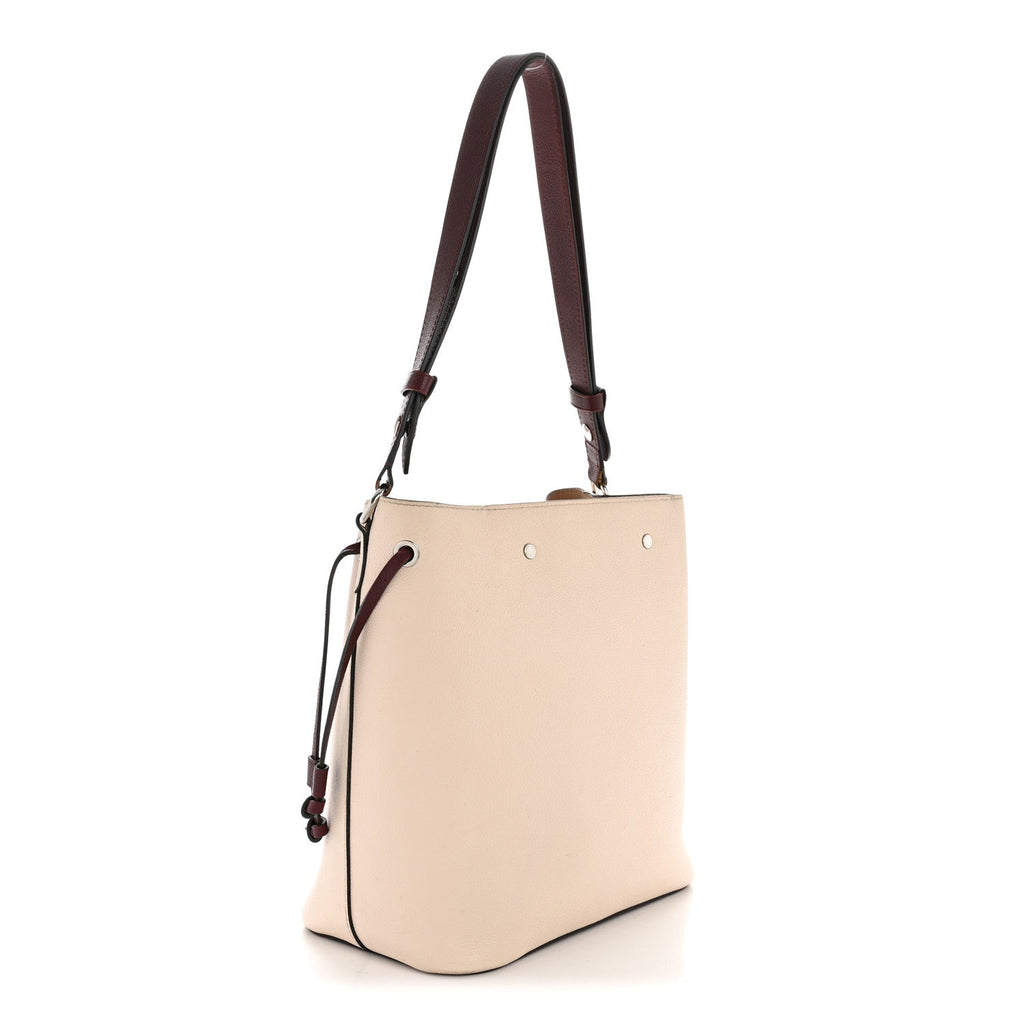 Calfskin Lockme Bucket Soie Quartz Calla