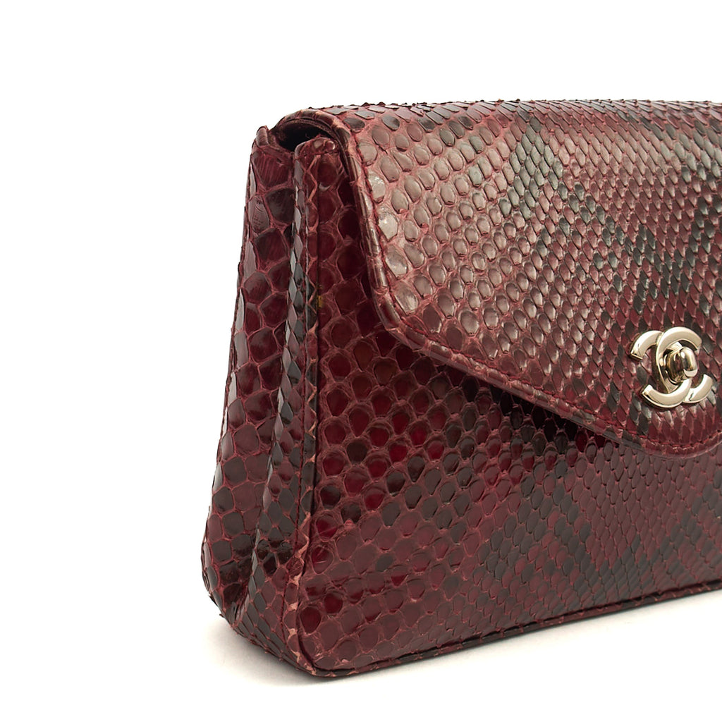 Chanel Clutch Clutch in Red, Python Leather