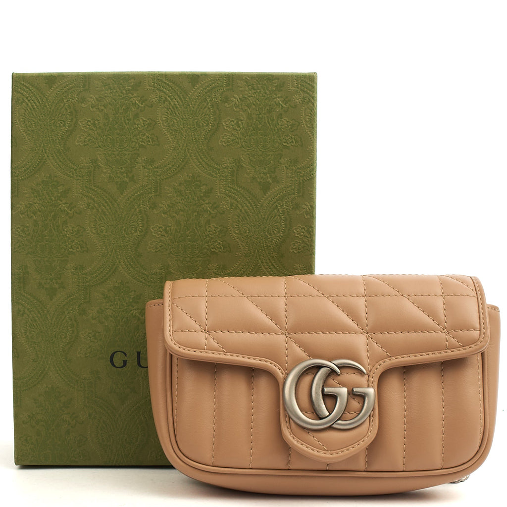 Gucci Mini Bag Marmont Shoulder Flap Bag - Super Mini in Neutral, Leather