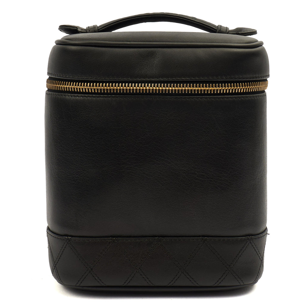 Chanel Cosmetic Bag Vanity Case in Black, Caviar Leather