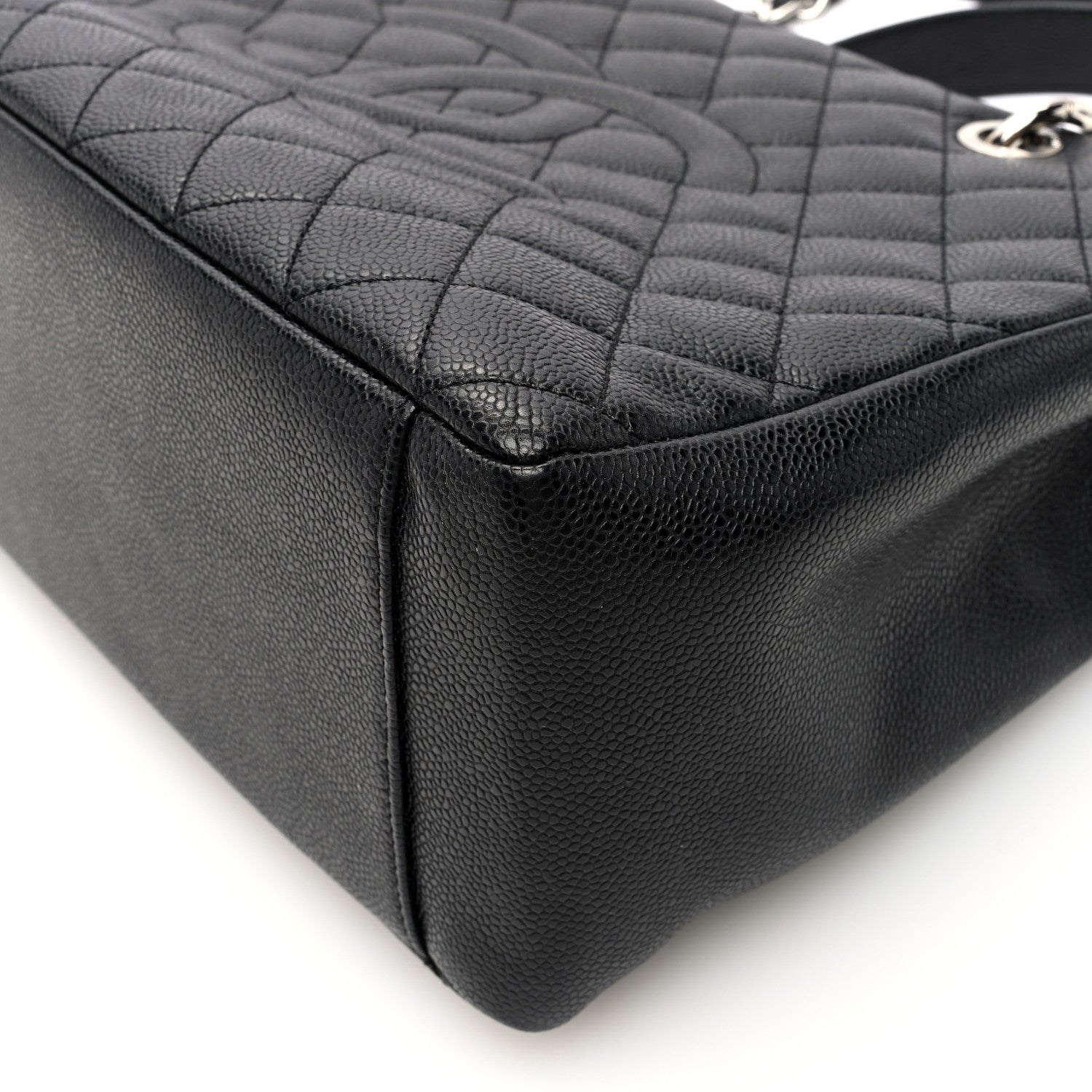 Caviar Quilted Grand Shopping Tote GST Black