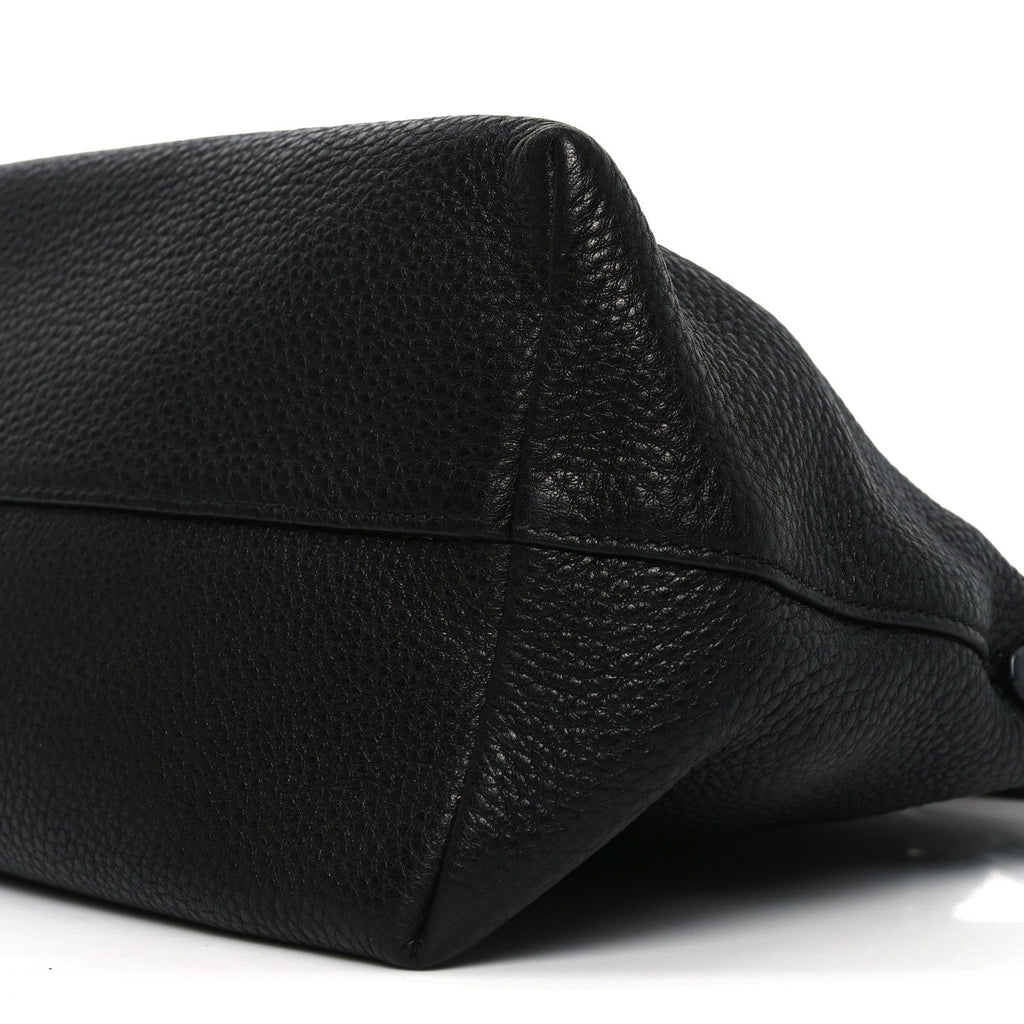 Vitello Daino Small Tote Black