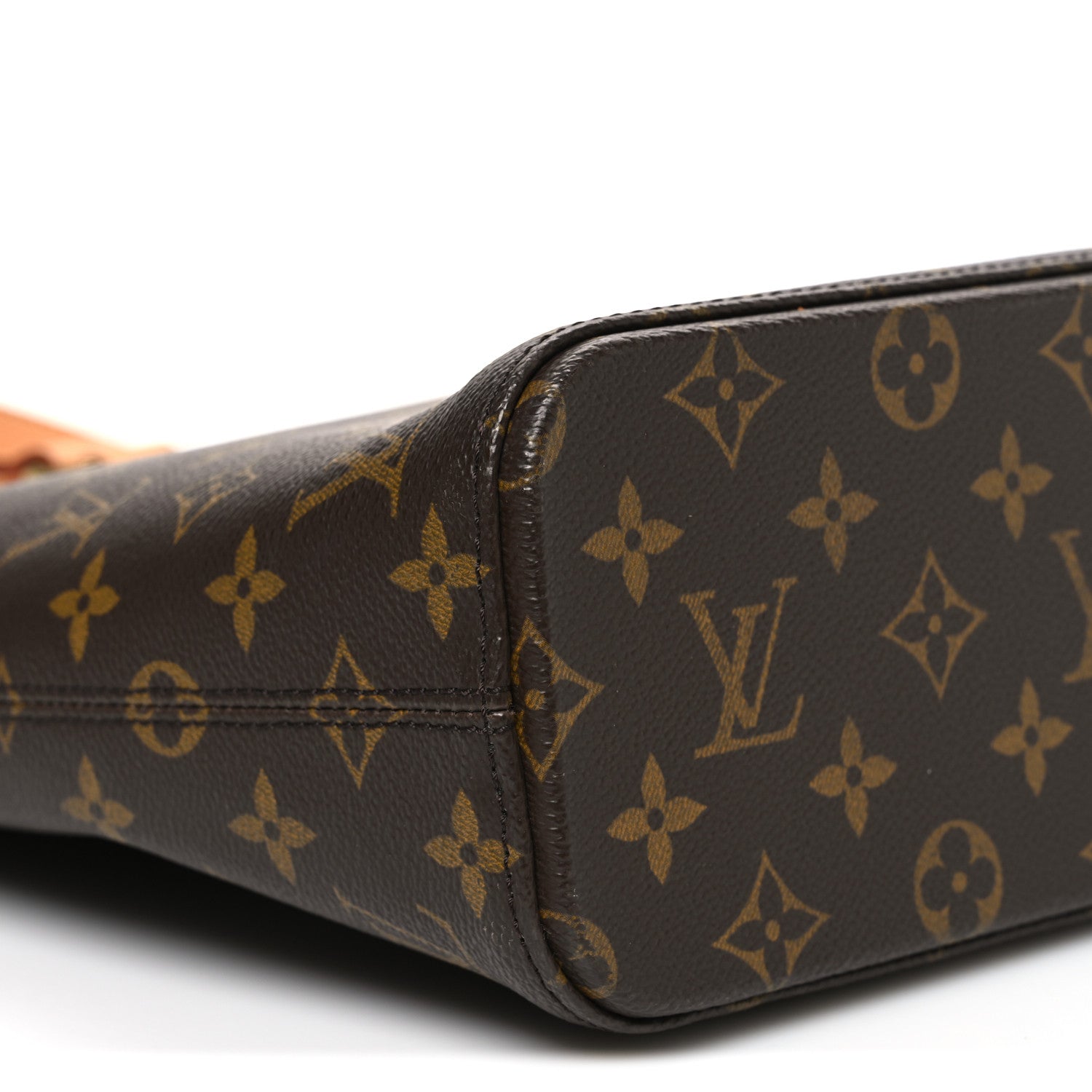 Monogram Luco