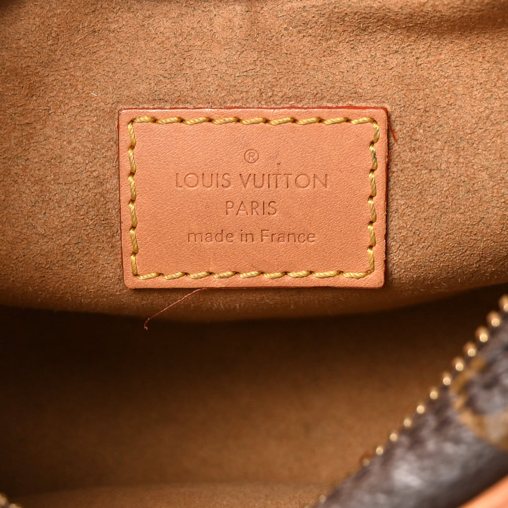 Monogram Loop