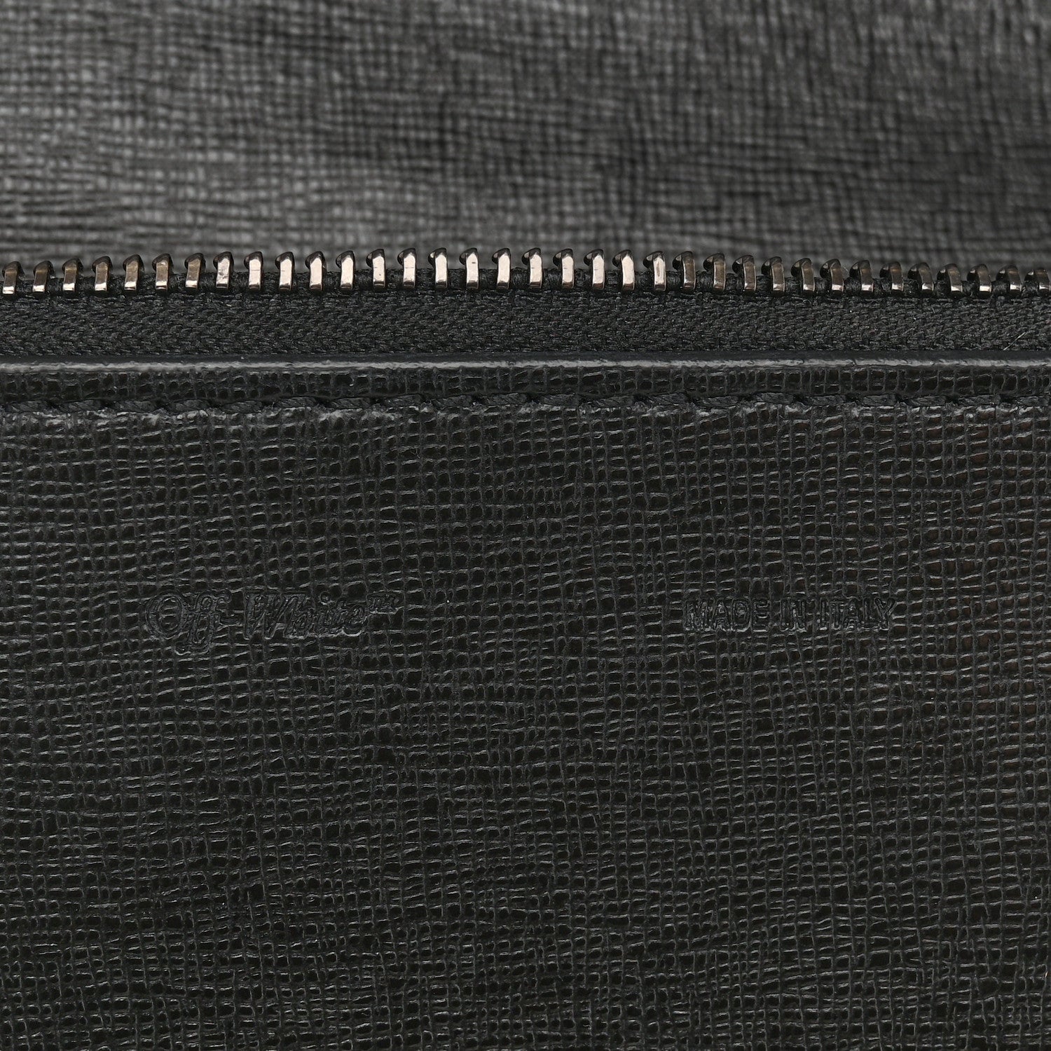Saffiano Mini Binder Clip Bag Black White