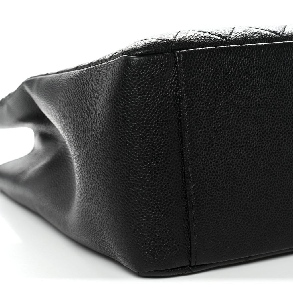 Caviar Quilted Grand Shopping Tote GST Black