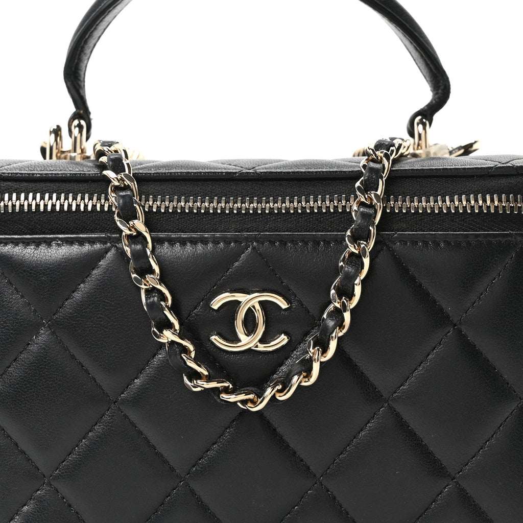 Lambskin Quilted Small Top Handle Vanity Case With Chain Black
