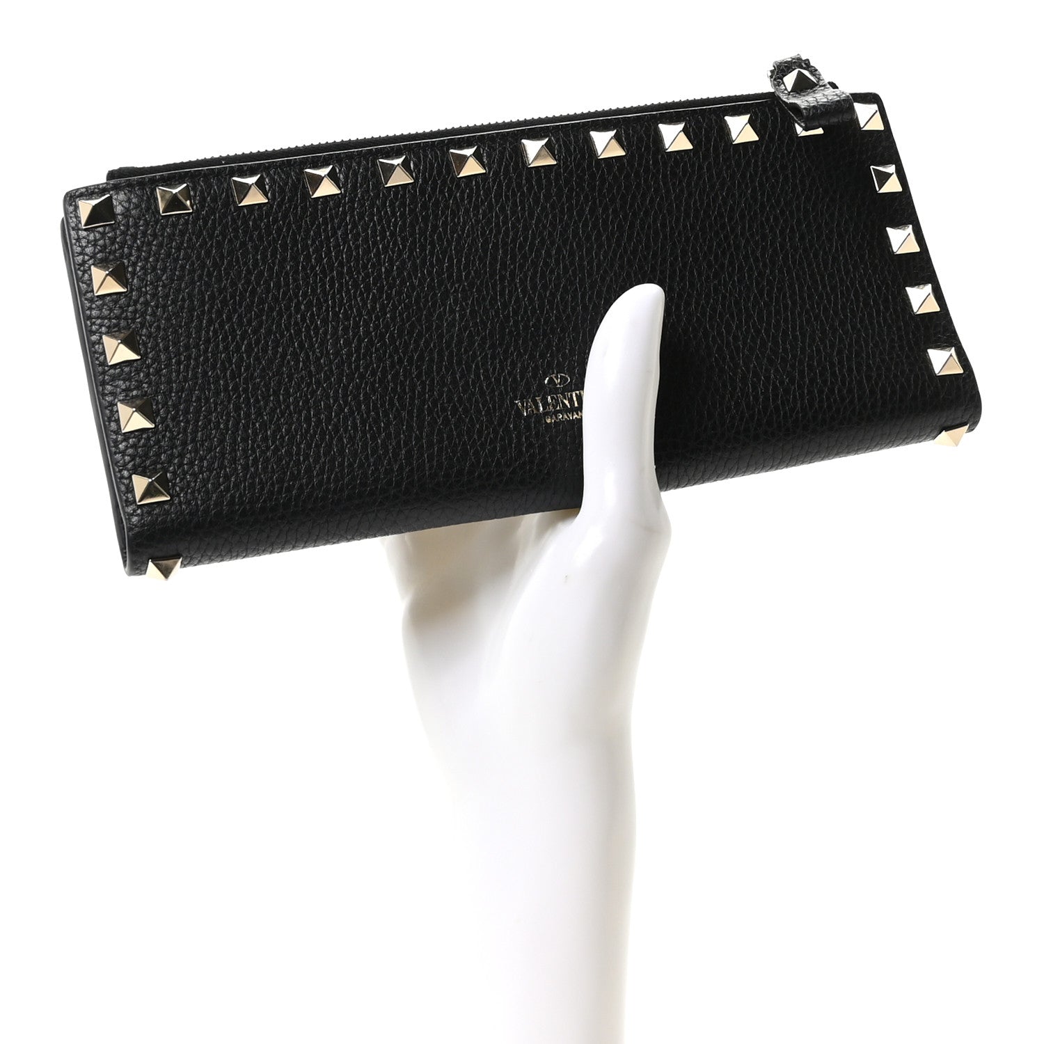 Pebbled Calfskin Rockstud Continental Wallet Black
