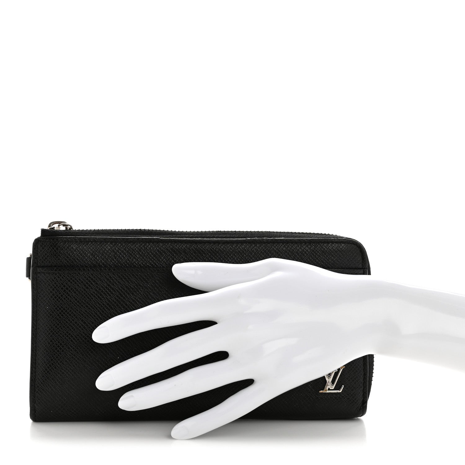 Taiga Dragonne Zippy Wallet Black