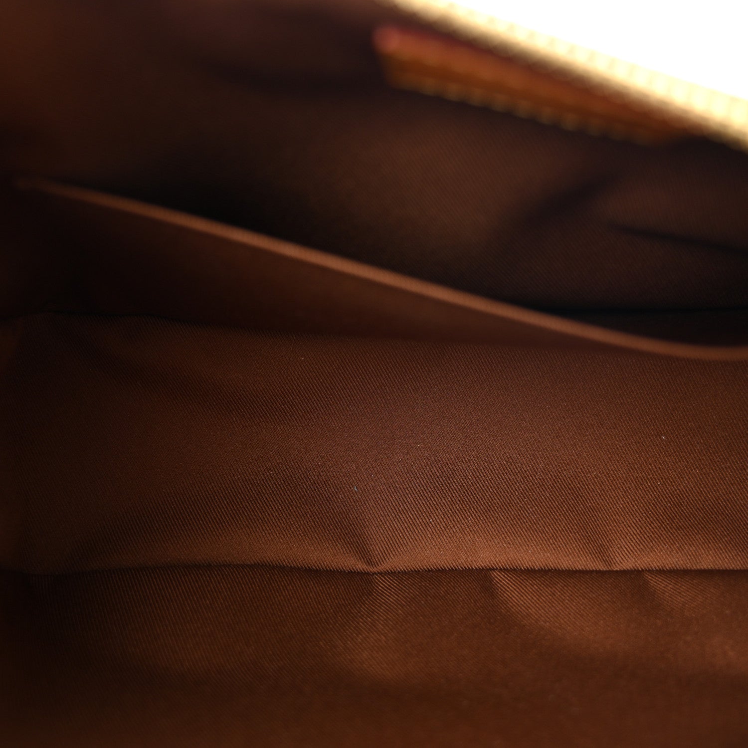 Monogram Dust Pochette Accessoire XL