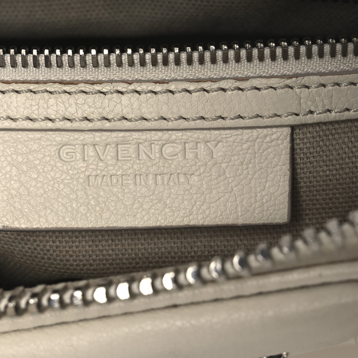 Sugar Goatskin Mini Antigona Off White