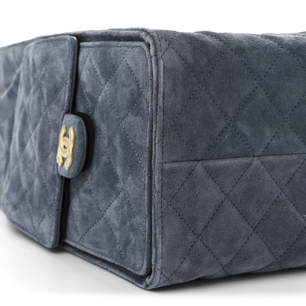 Suede Quilted Medium Chanel 25 Handbag Blue