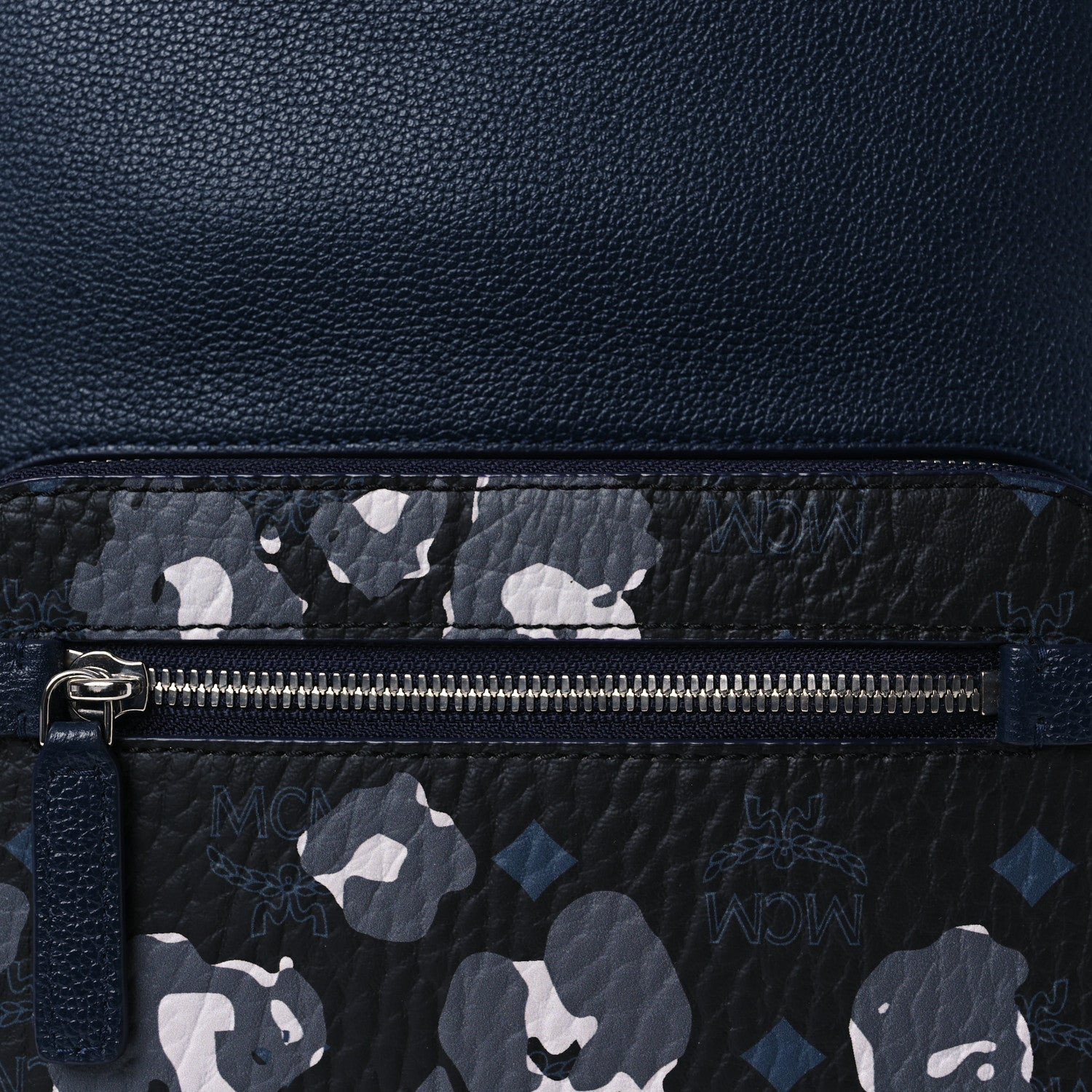 Calfskin Visetos Floral Leopard Klassik Small Stark Backpack Blue Black