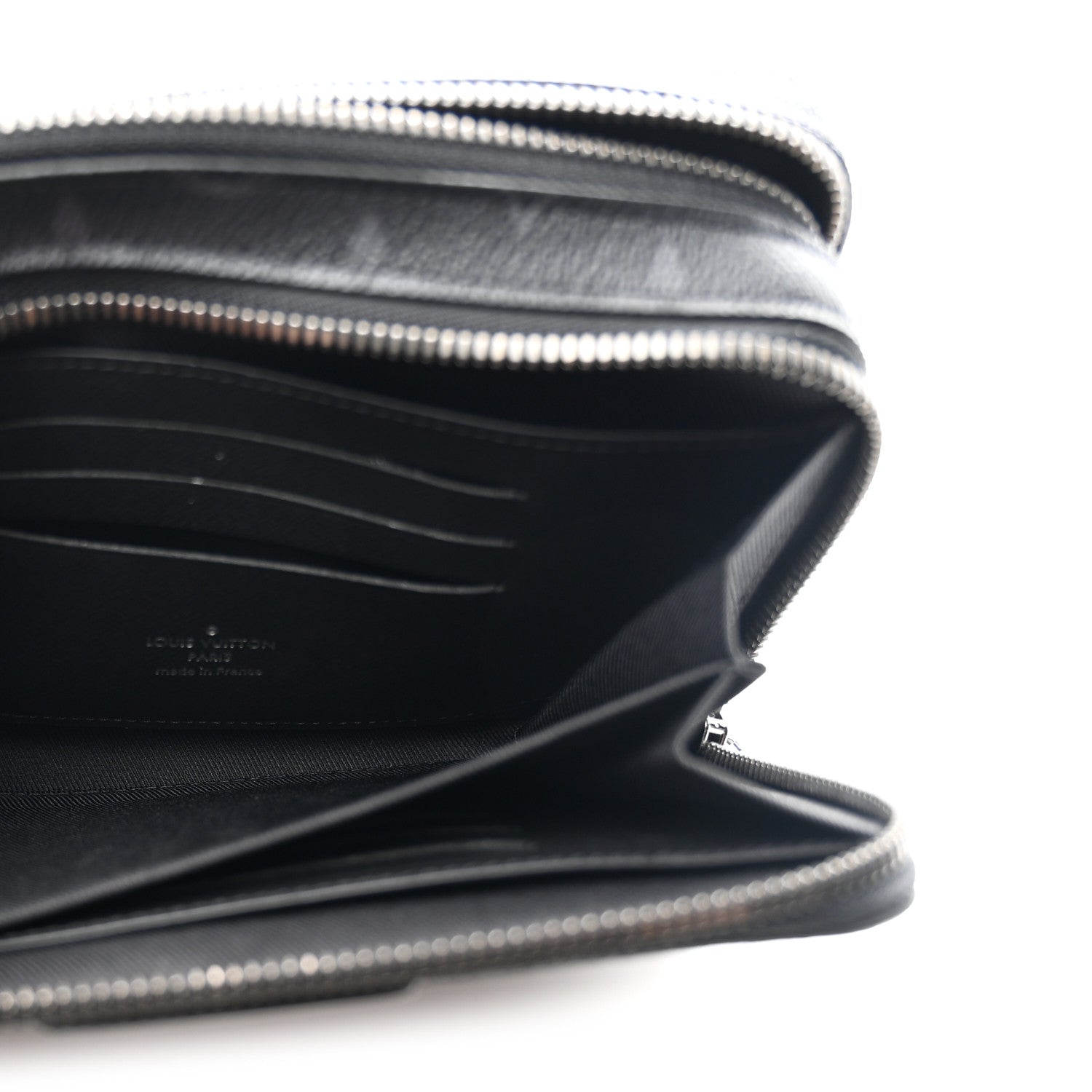 Monogram Eclipse Alpha Wearable Wallet