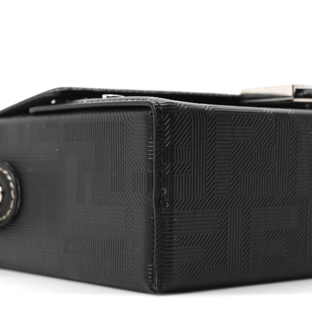 Vitello King FF Lines Embossed Baguette Soft Trunk Black