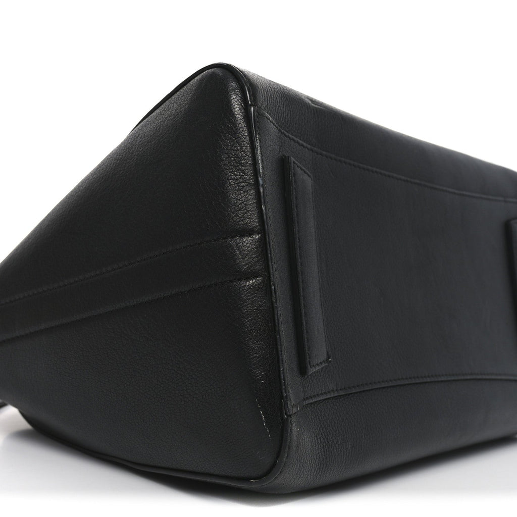 Sugar Goatskin Medium Antigona Black