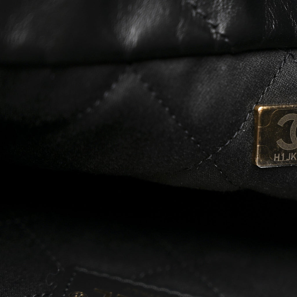 Shiny Calfskin Quilted Small Chanel 22 Black