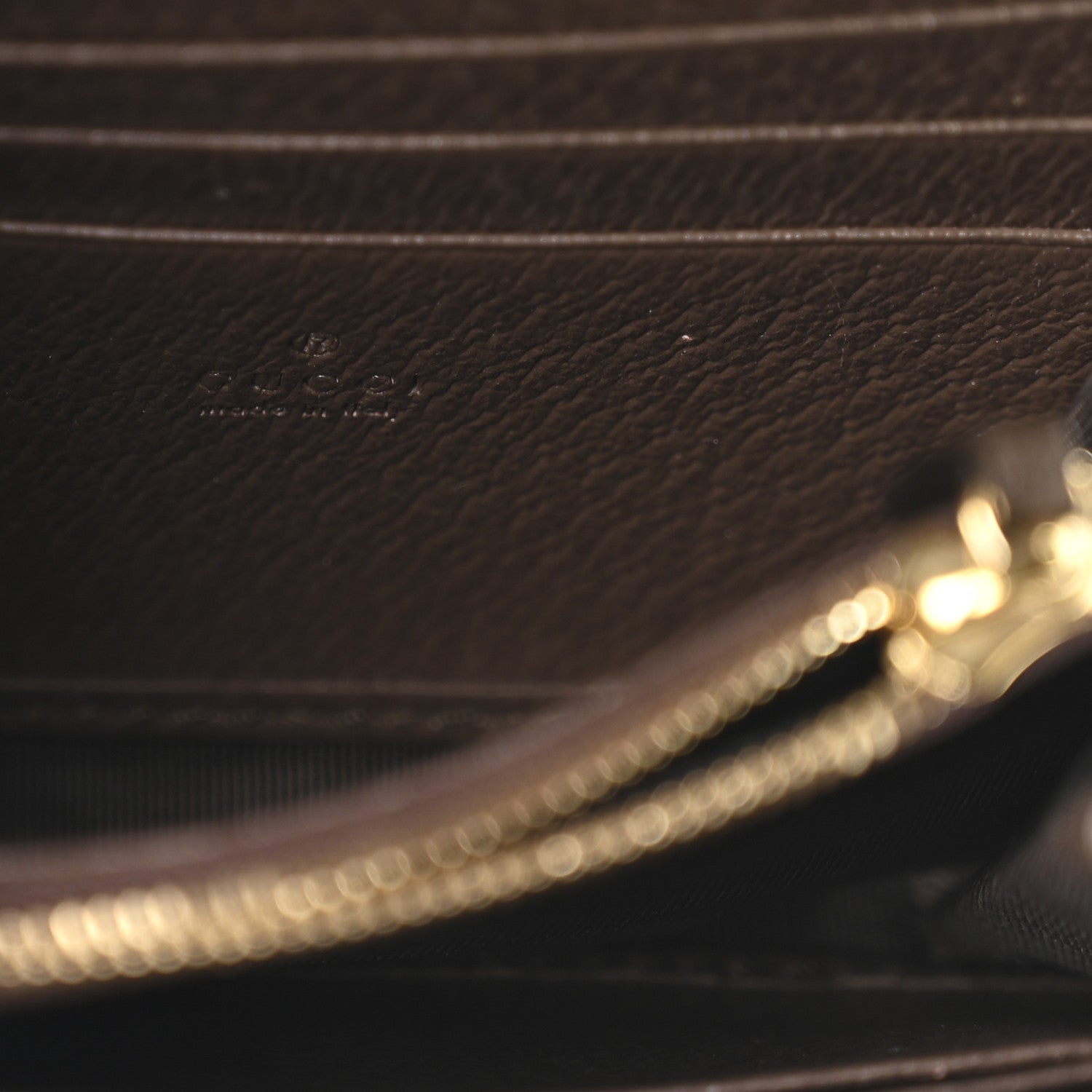 GG Supreme Monogram Textured Dollar Calfskin Blondie Chain Wallet Beige Ebony New Acero