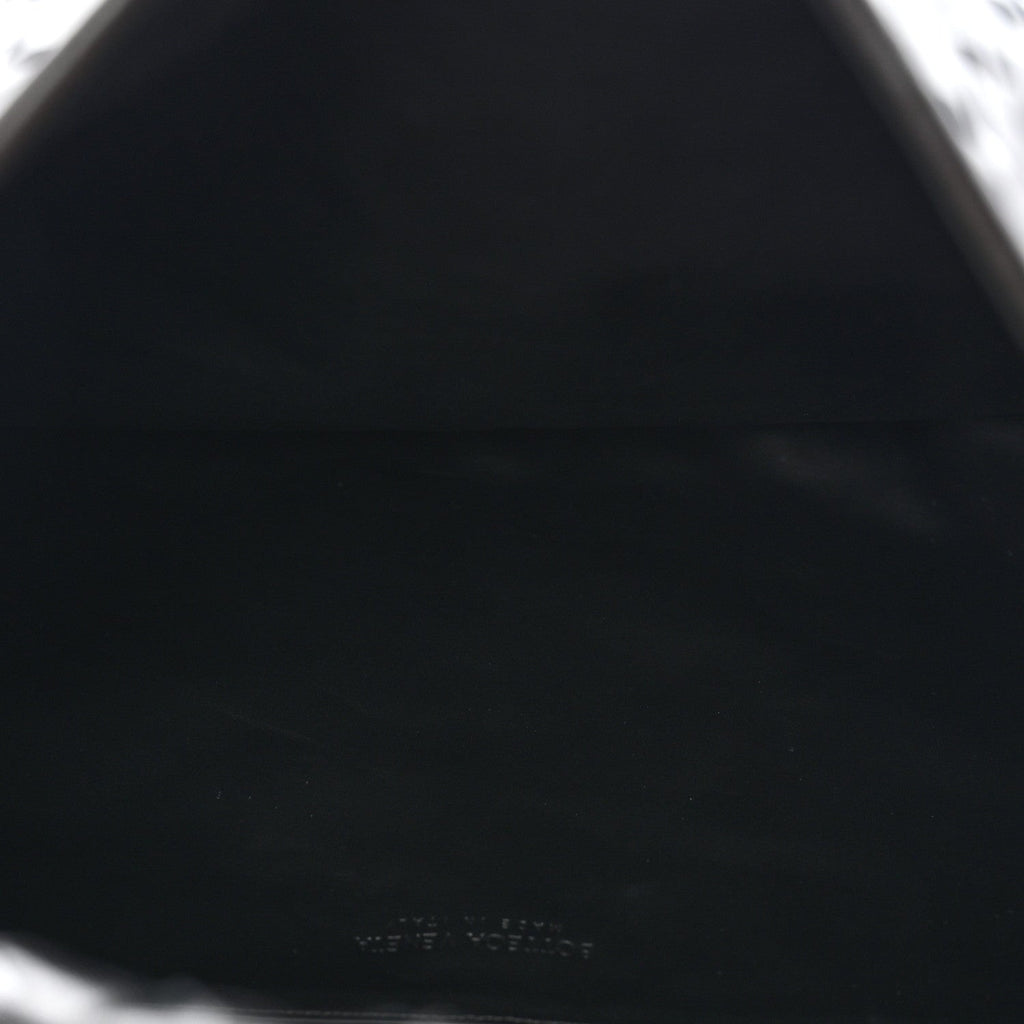 Calfskin Intrecciato Large Hop Black