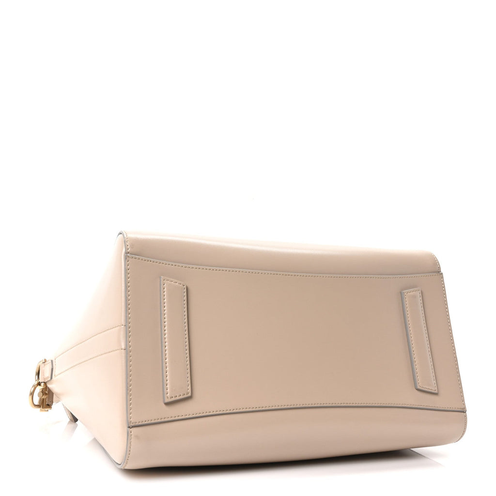 Shiny Lord Calfskin Medium Antigona Sand