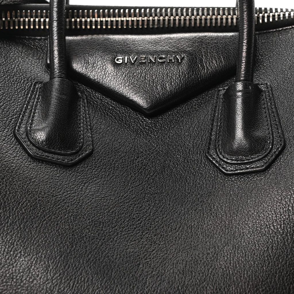 Sugar Goatskin Medium Antigona Black