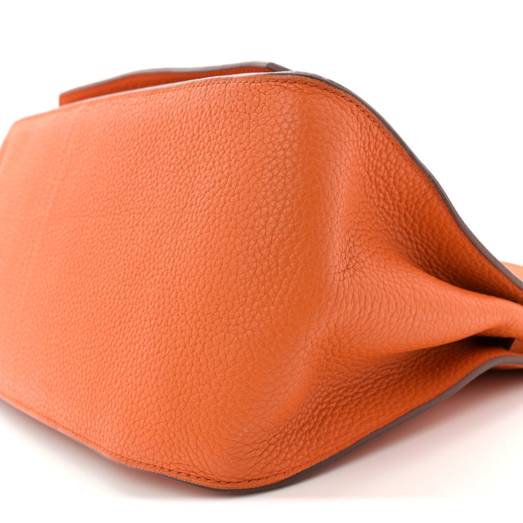 Taurillon Clemence Jypsiere 31 Orange