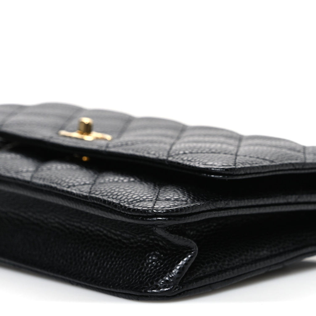 Caviar Quilted CC Turnlock Wallet On Chain WOC Black