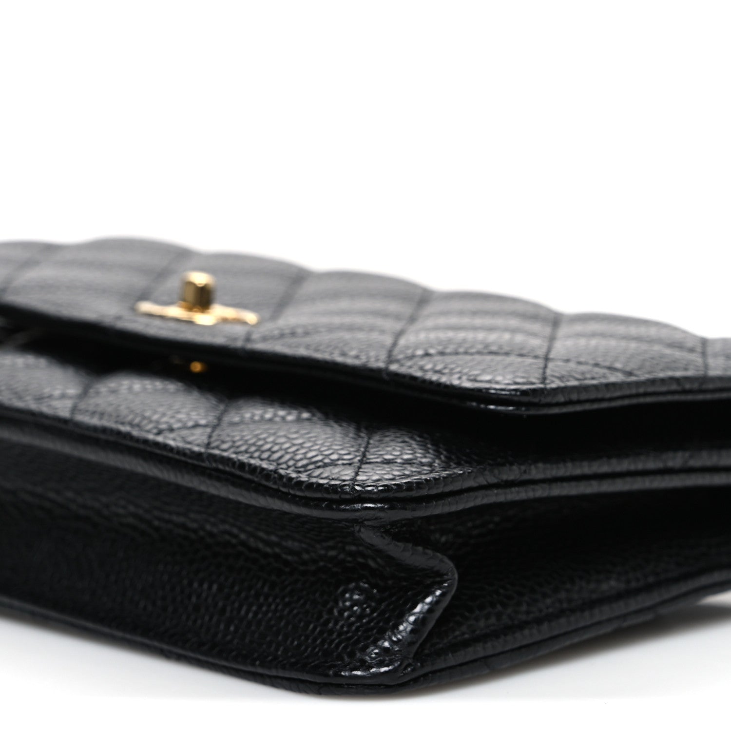 Caviar Quilted CC Turnlock Wallet On Chain WOC Black