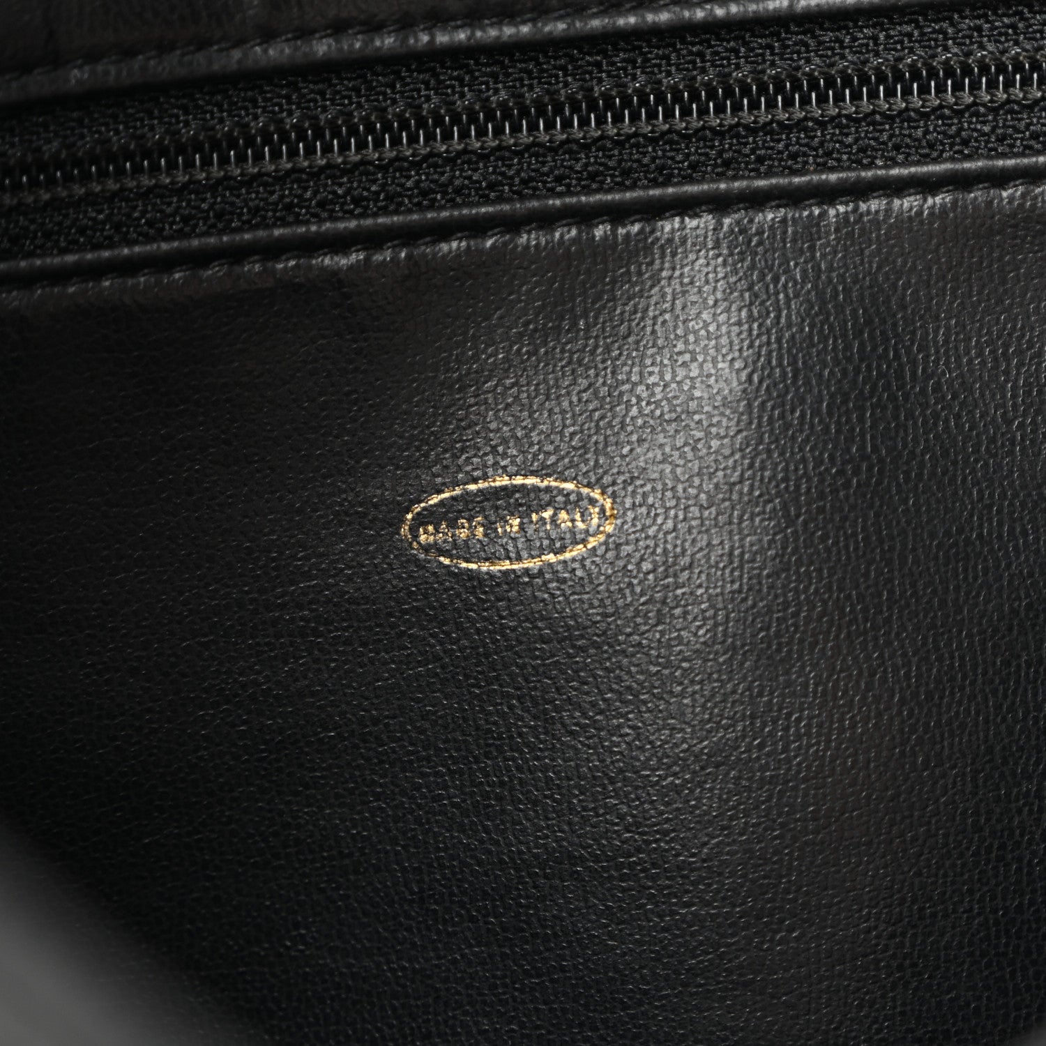 Caviar CC Hobo Black