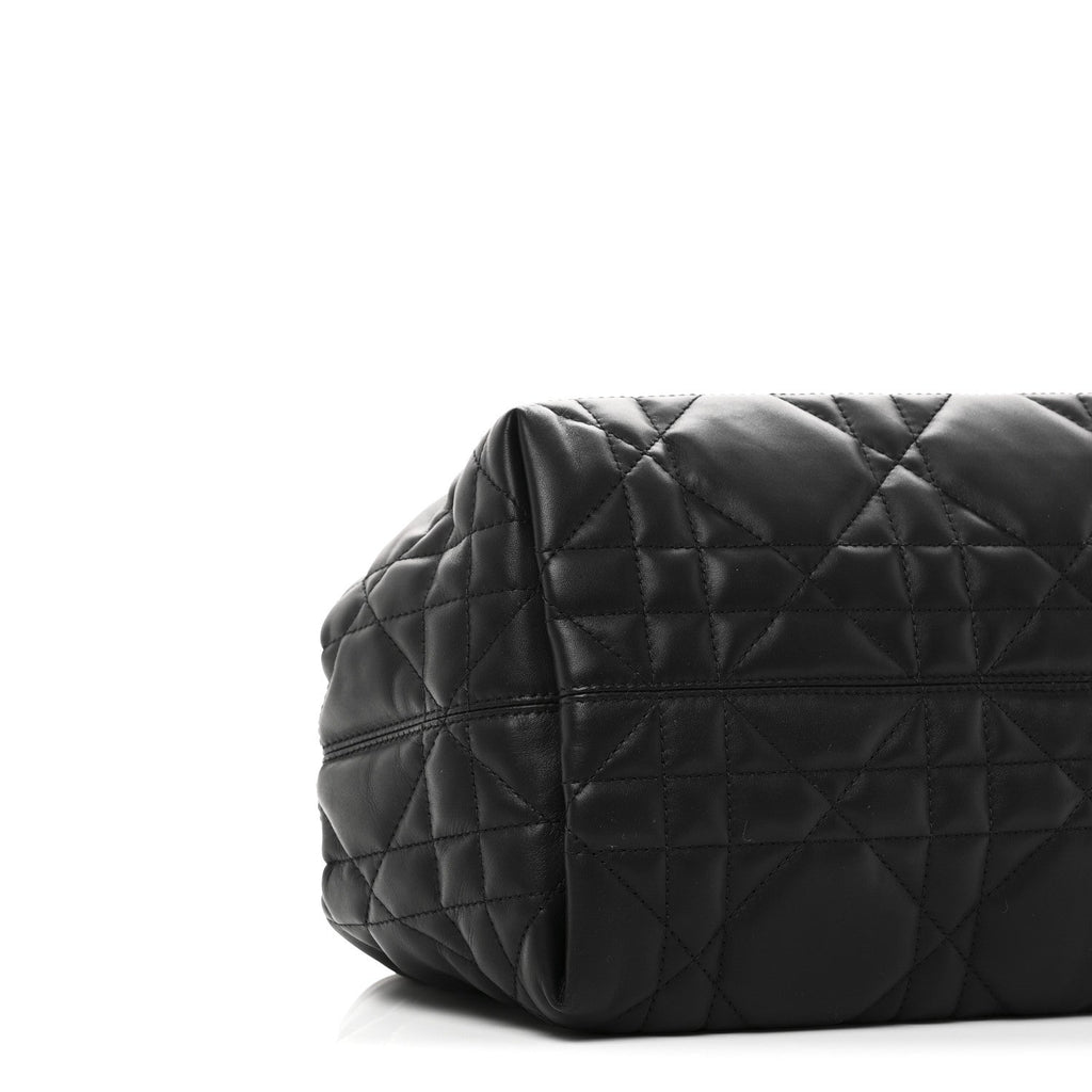 Calfskin Macrocannage Medium Toujours Black