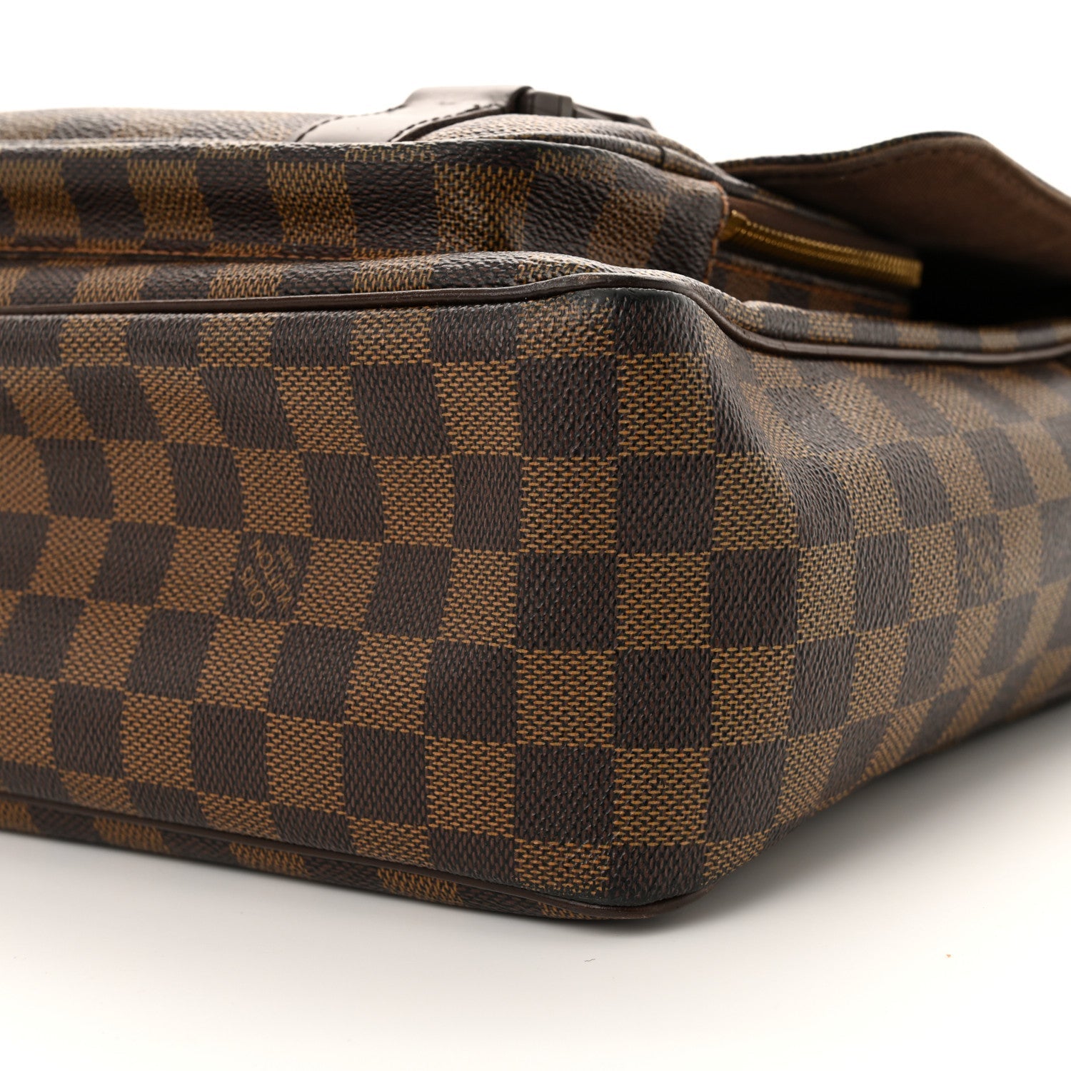 Damier Ebene Melville Messenger Bag