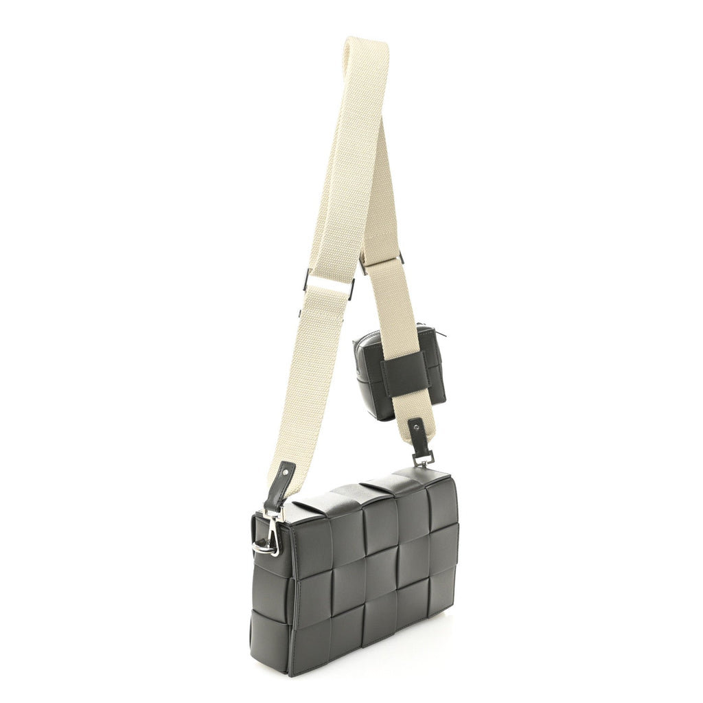 Calfskin Maxi Intrecciato Versatile Cassette Bag Thunder