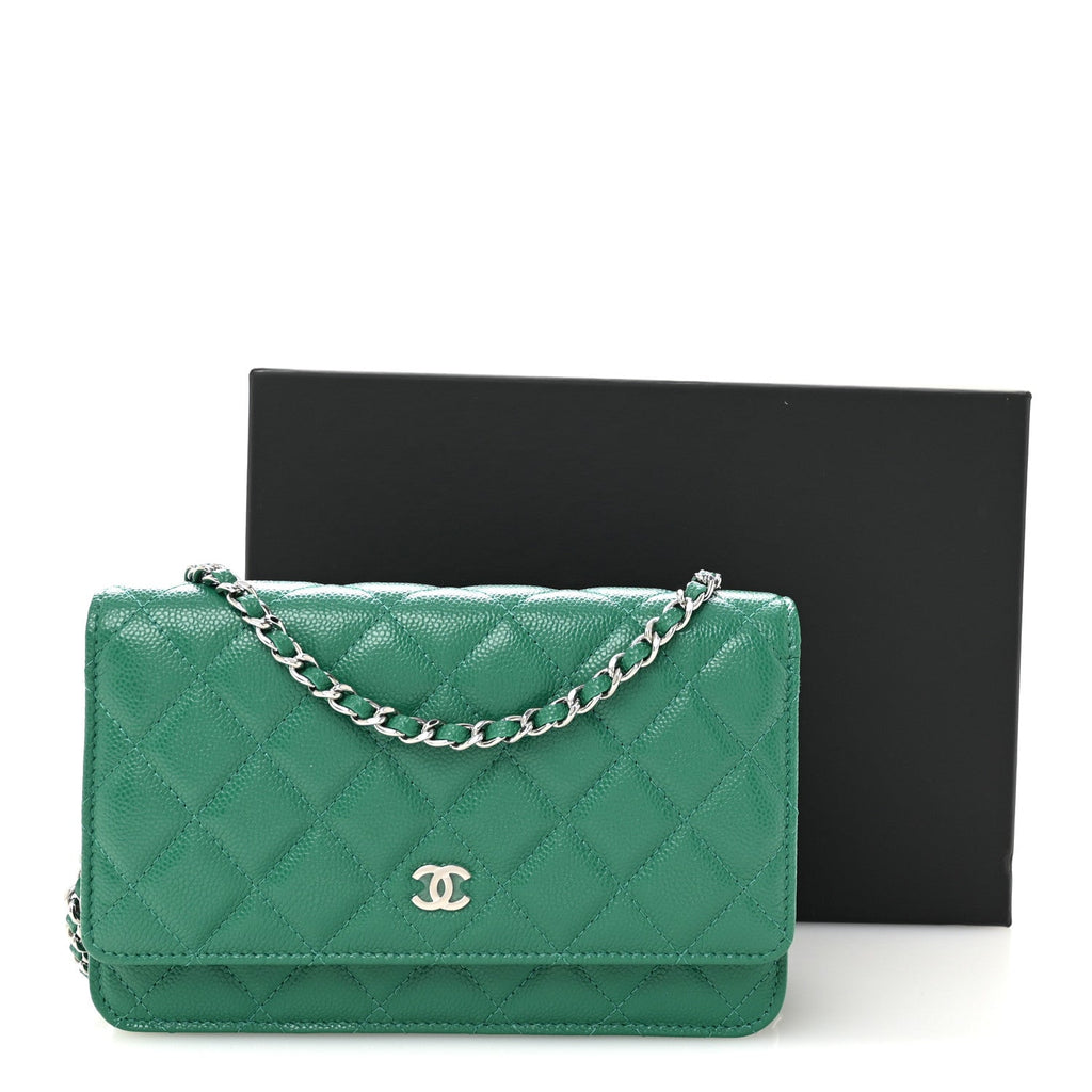 Caviar Quilted Wallet On Chain WOC Green