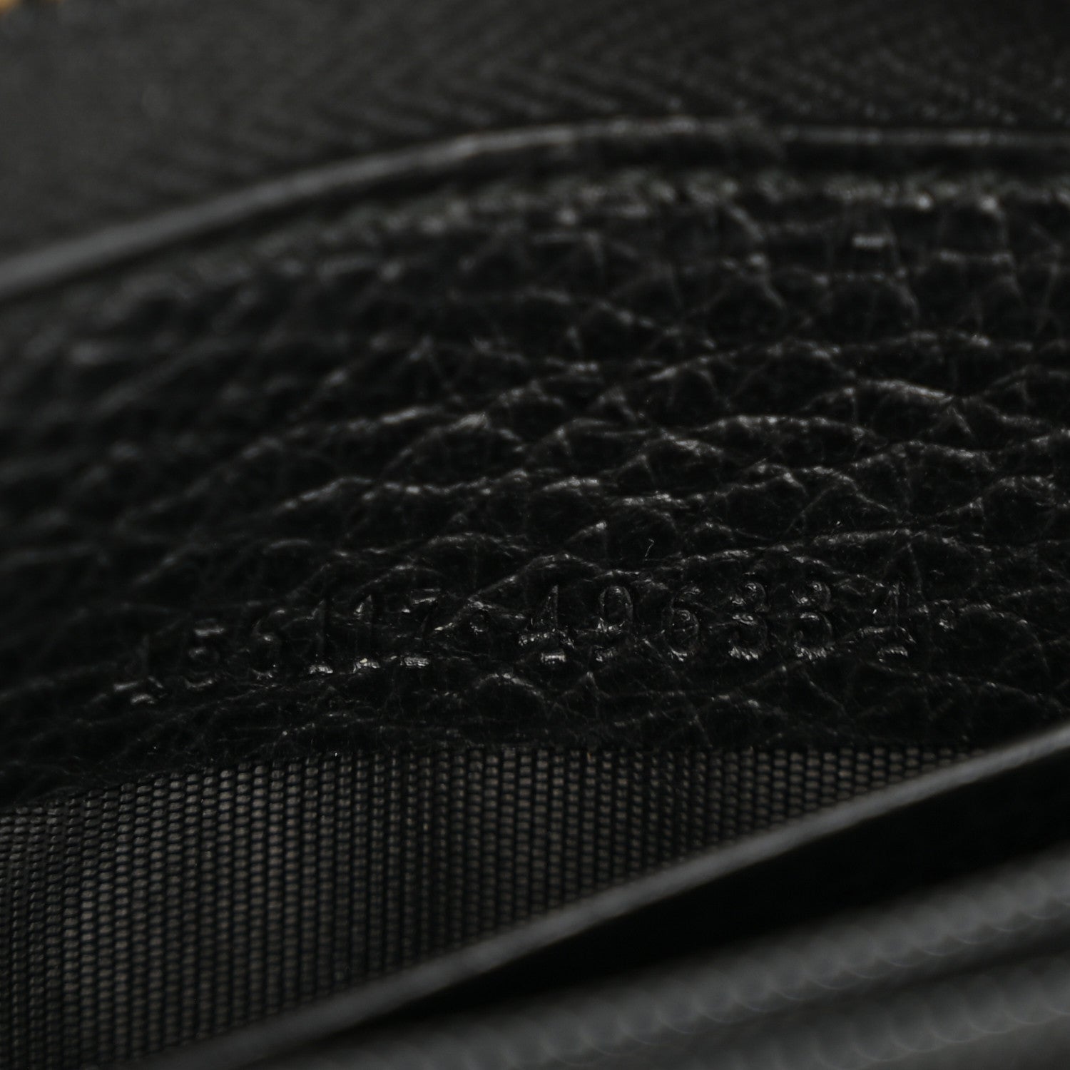 Dollar Calfskin GG Marmont Zip Around Wallet Black