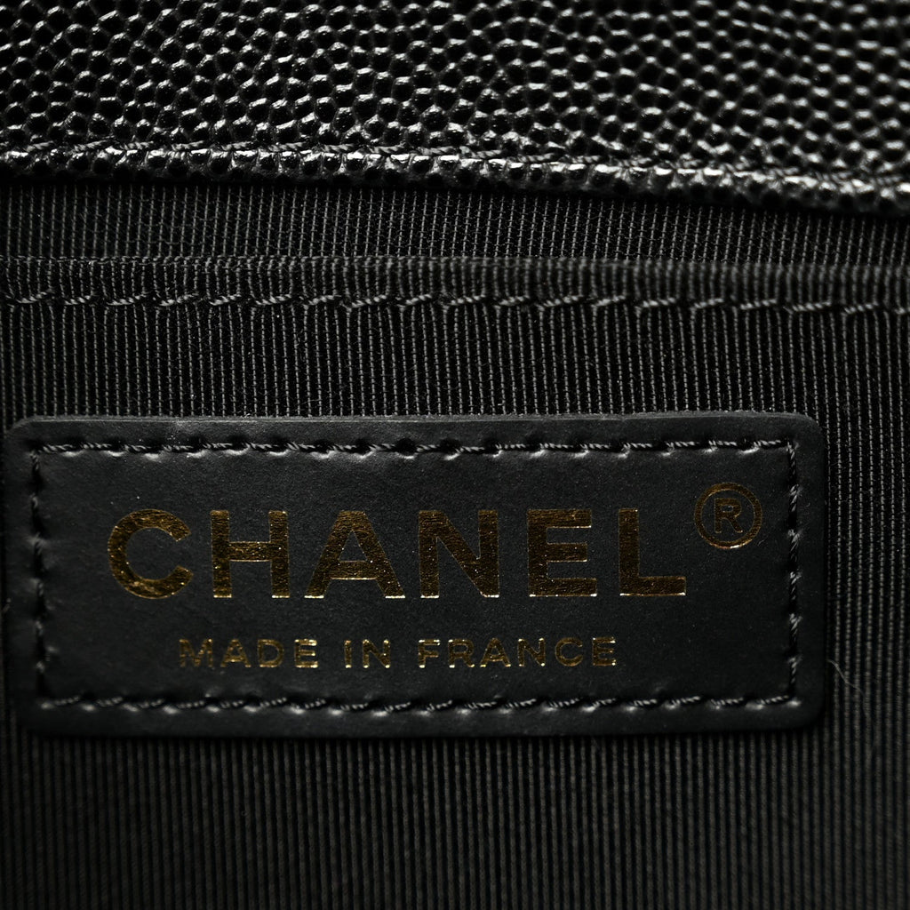 Caviar Quilted Medium Boy Flap Black
