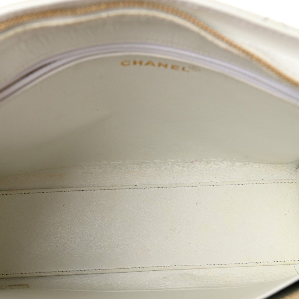 Caviar Quilted Shoulder Bag White