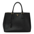 Saffiano Lux Medium Galleria Double Zip Tote Black