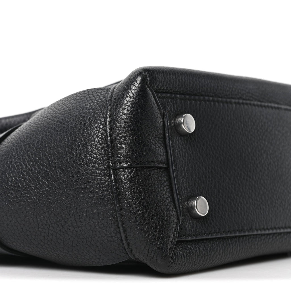 Grained Calfskin Mini Maxi Intrecciato Arco 33 Black