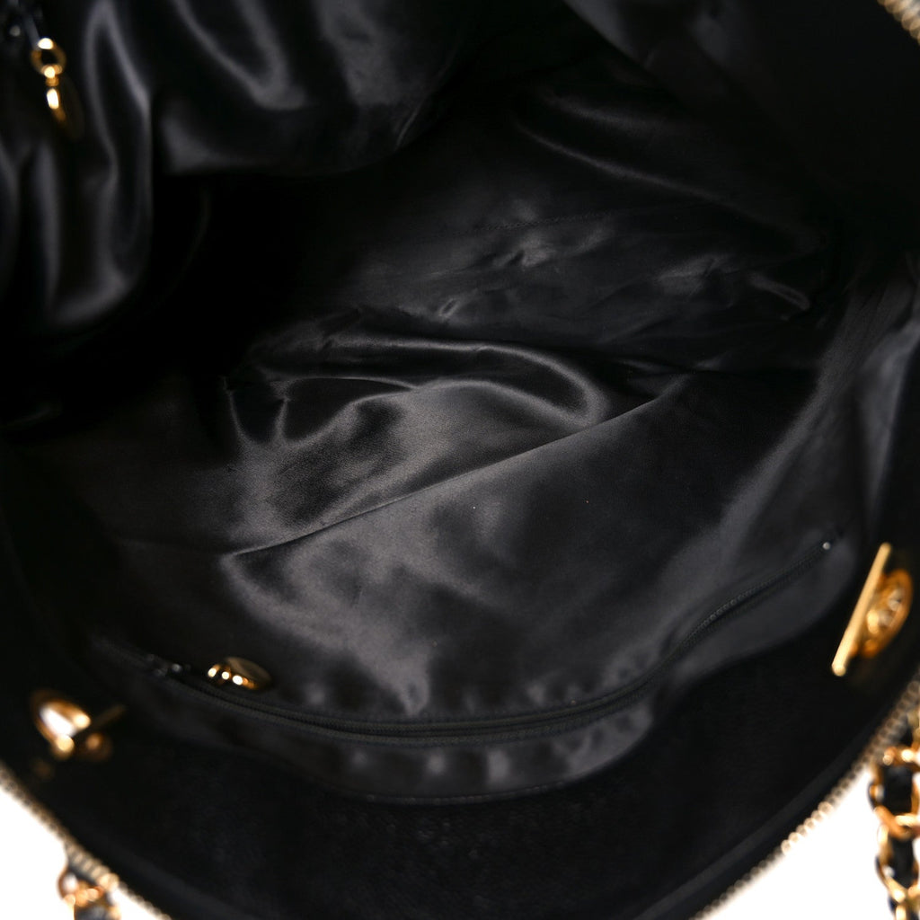 Caviar Large CC Shoulder Bag Black