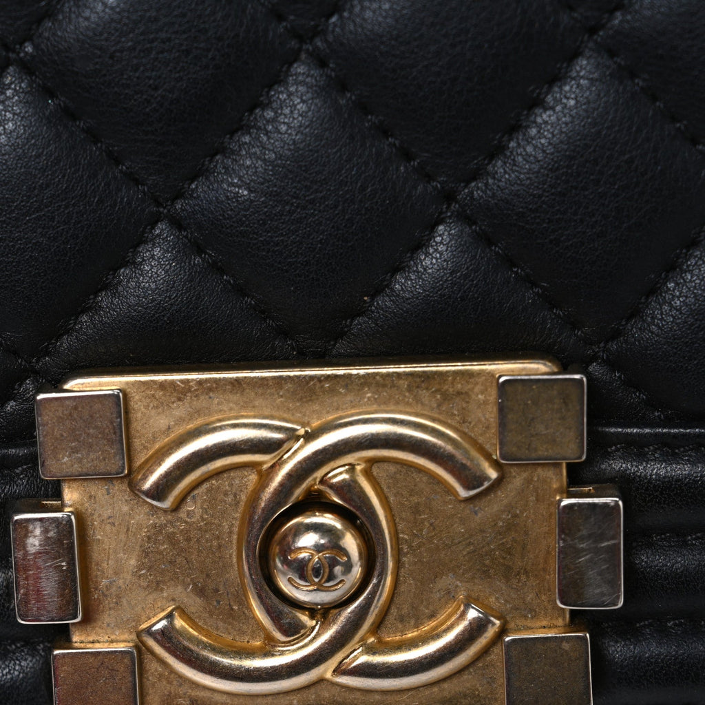 Lambskin Quilted Medium Boy Flap Black