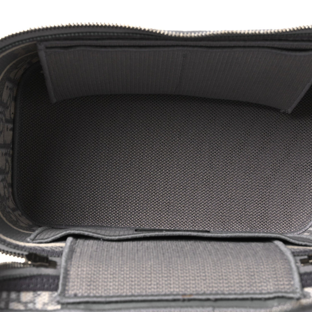 Oblique Diortravel Vanity Case Grey