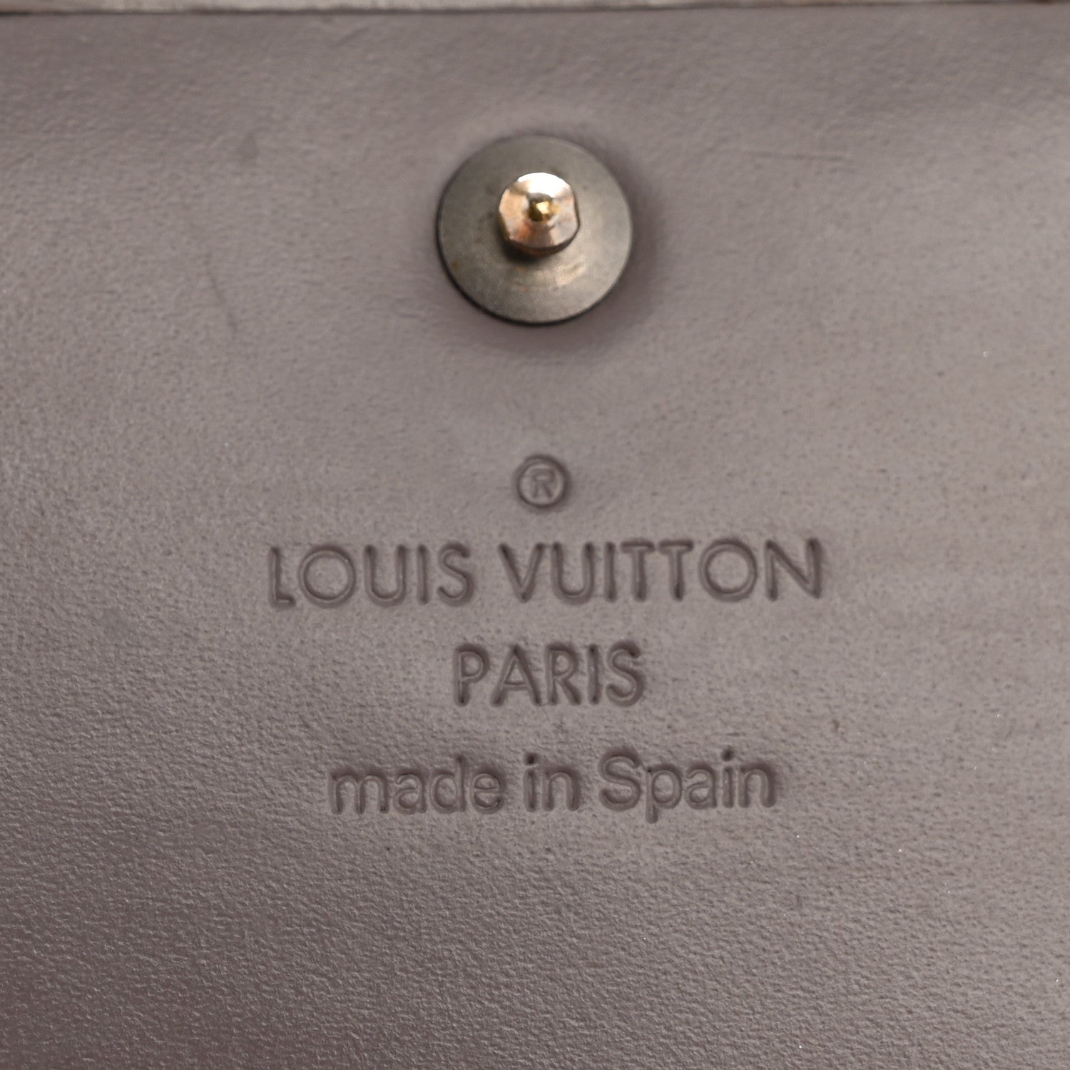 Epi Porte Tresor International Wallet LILAC