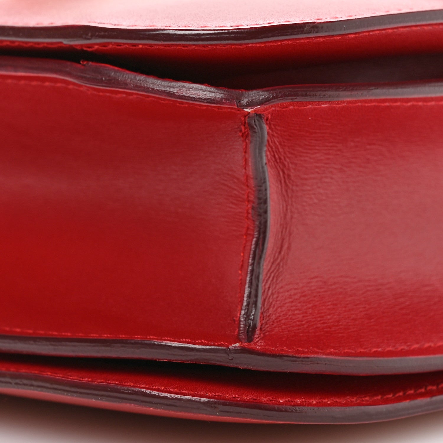 Box Calfskin Medium Classic Box Flap Bag Red