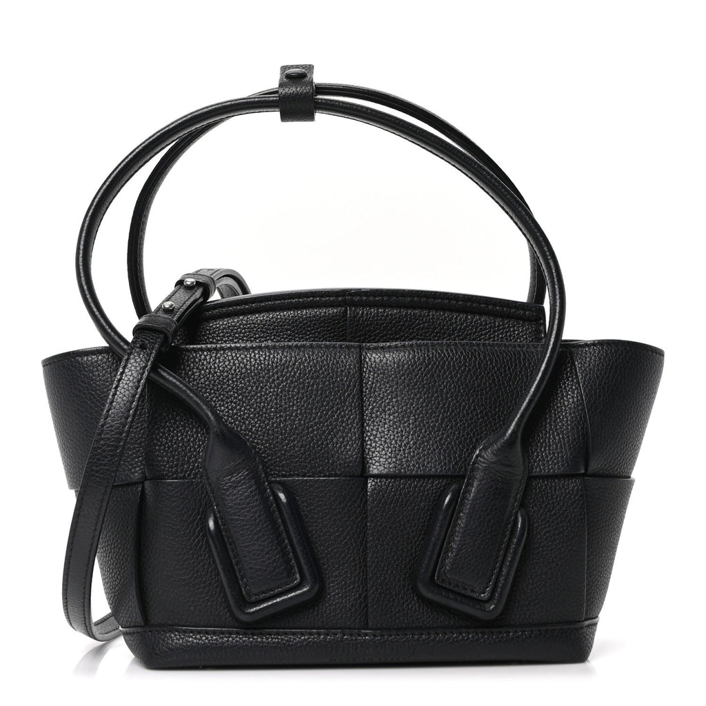 Grained Calfskin Mini Maxi Intrecciato Arco 33 Black