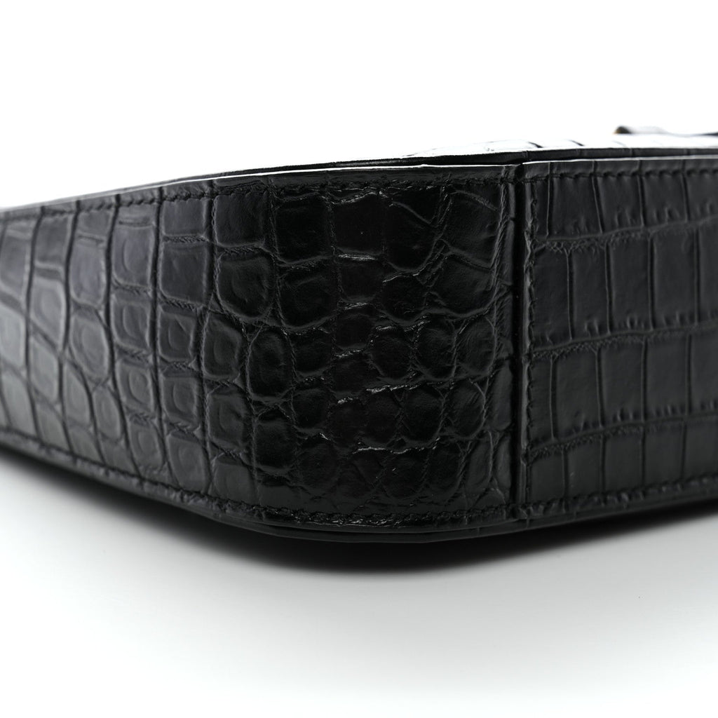 Calfskin Crocodile Embossed LE 5 A 7 Hobo Black