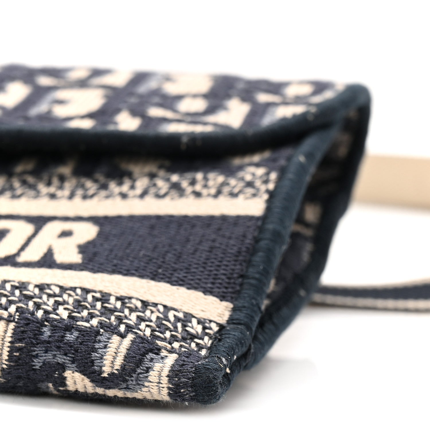 Oblique Slim Saddle Pouch Blue